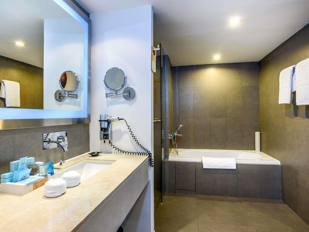 Фото Novotel Bangkok On Siam Square