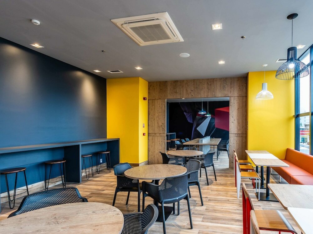 Фото Ibis Palmas Avenida Jk