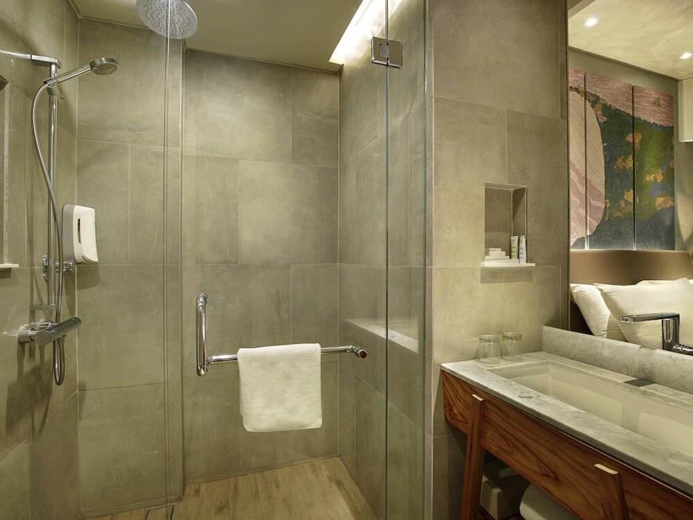 Фото Mercure Kuta Bali