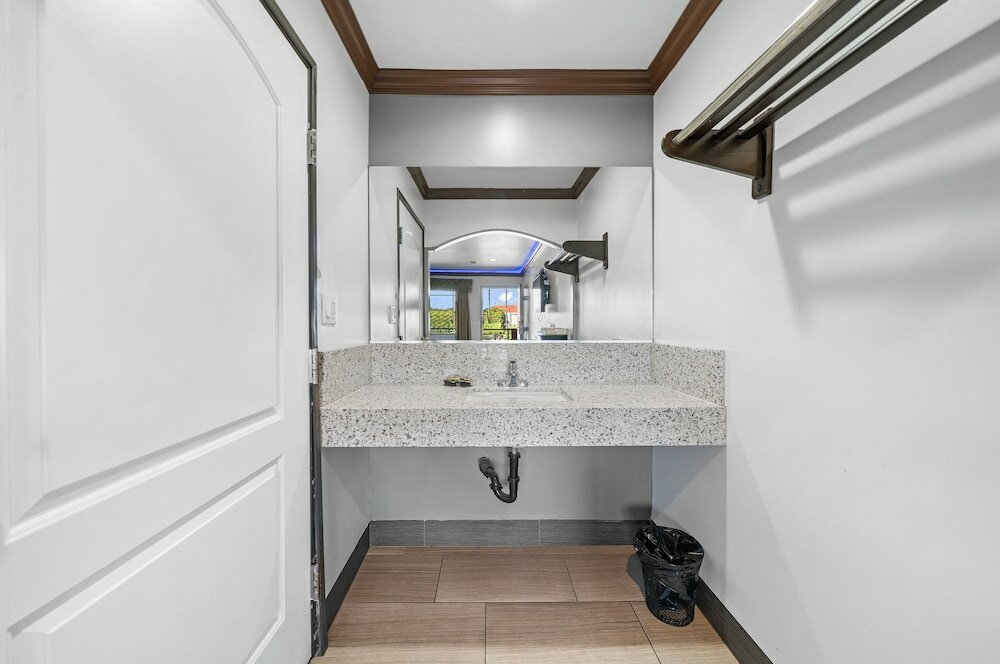 Фото Starlight Inn South El Monte
