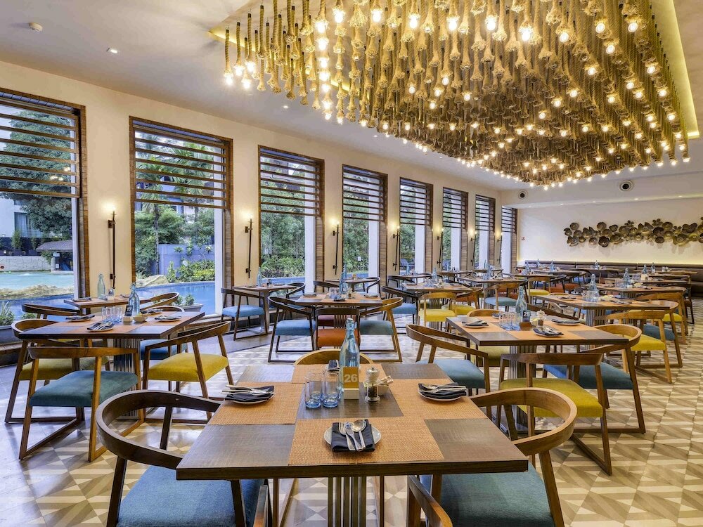 Фото Novotel Goa Candolim Hotel