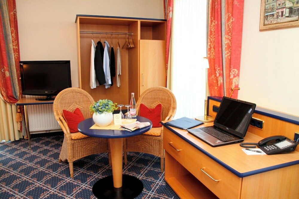 Фото Hotel zur Post