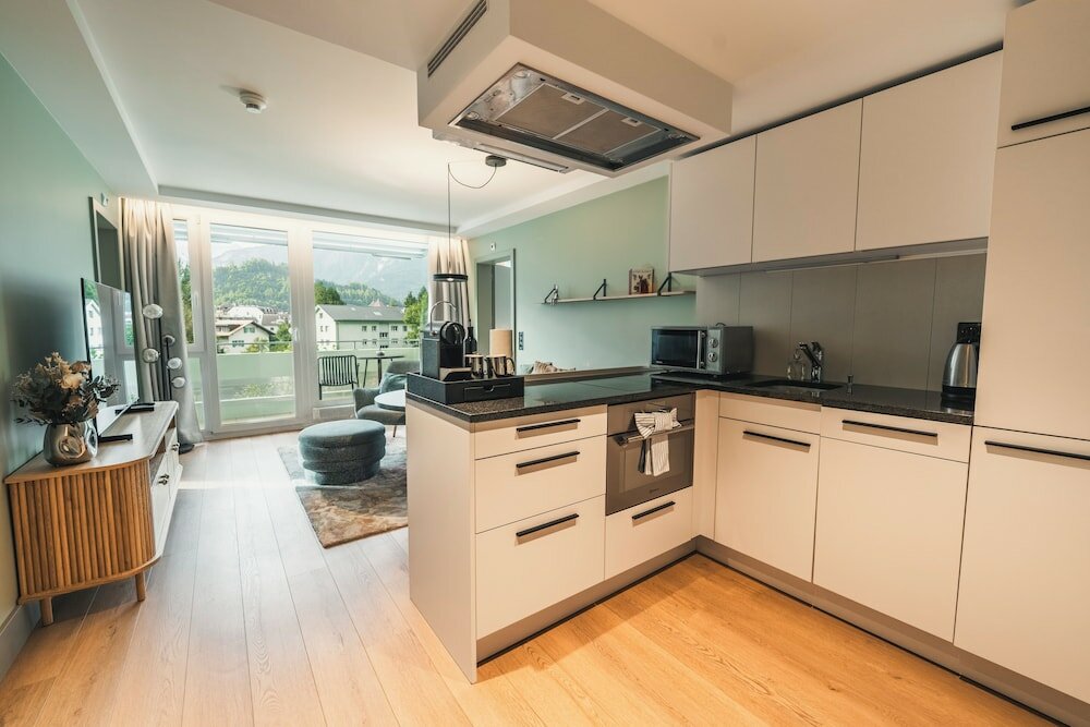 Фото Aparthotel Goldey Interlaken