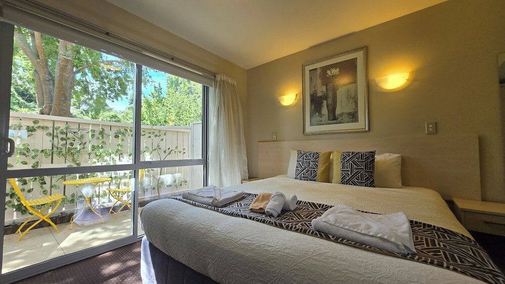 Фото 162 Kings of Riccarton Motel