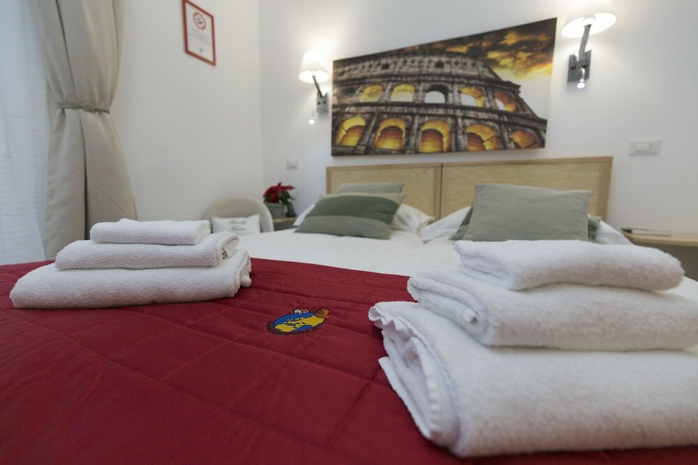 Фото Flatinrome Trastevere Deluxe Rooms
