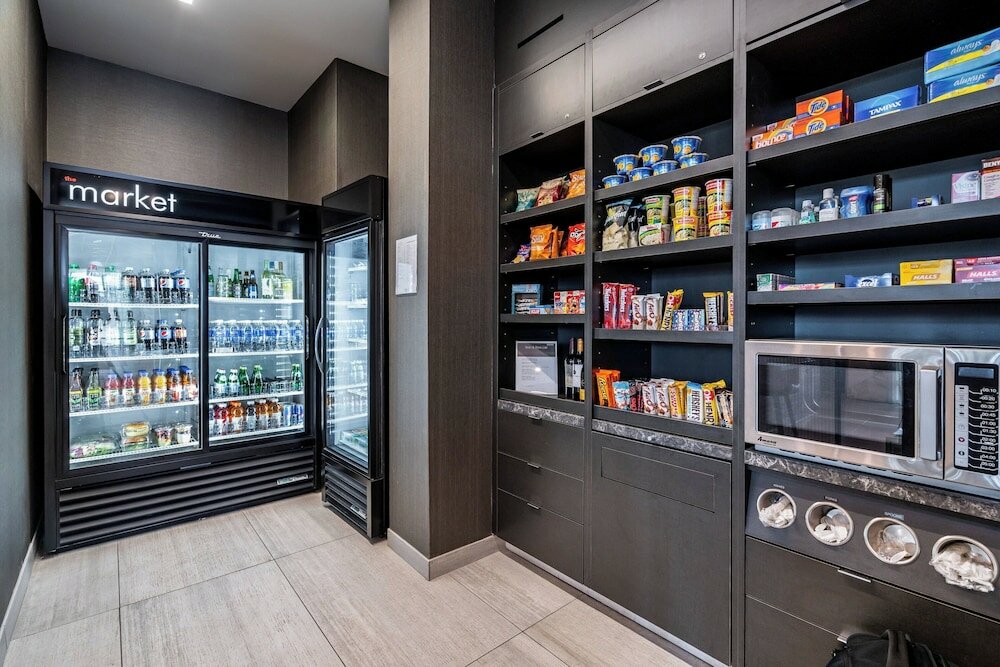 Фото Courtyard by Marriott Burlington