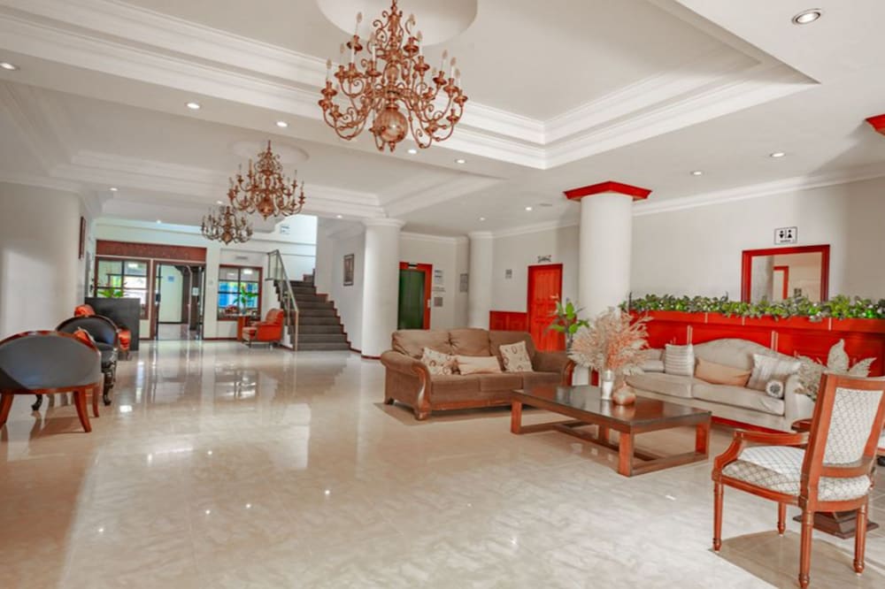 Фото Hotel Capital