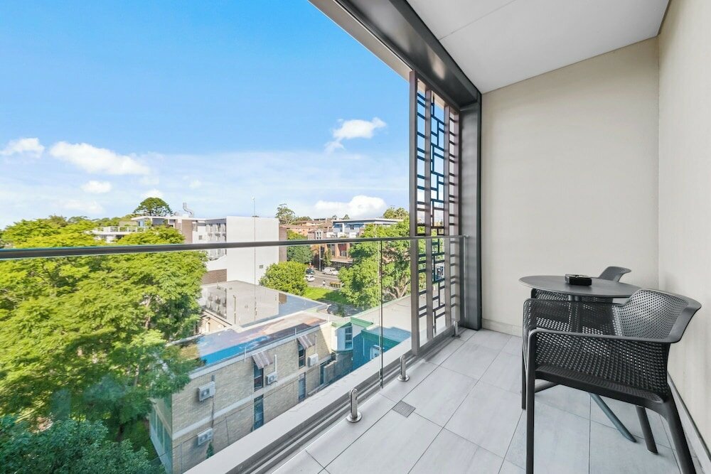 Фото Studio 8 Residences - Adults Only