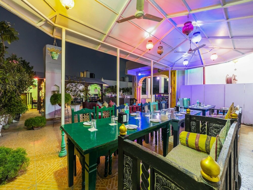Фото Jyoti Mahal A Heritage Hotel