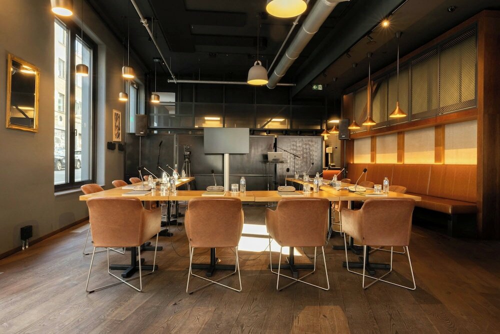 Фото Moxy Brussels City Center