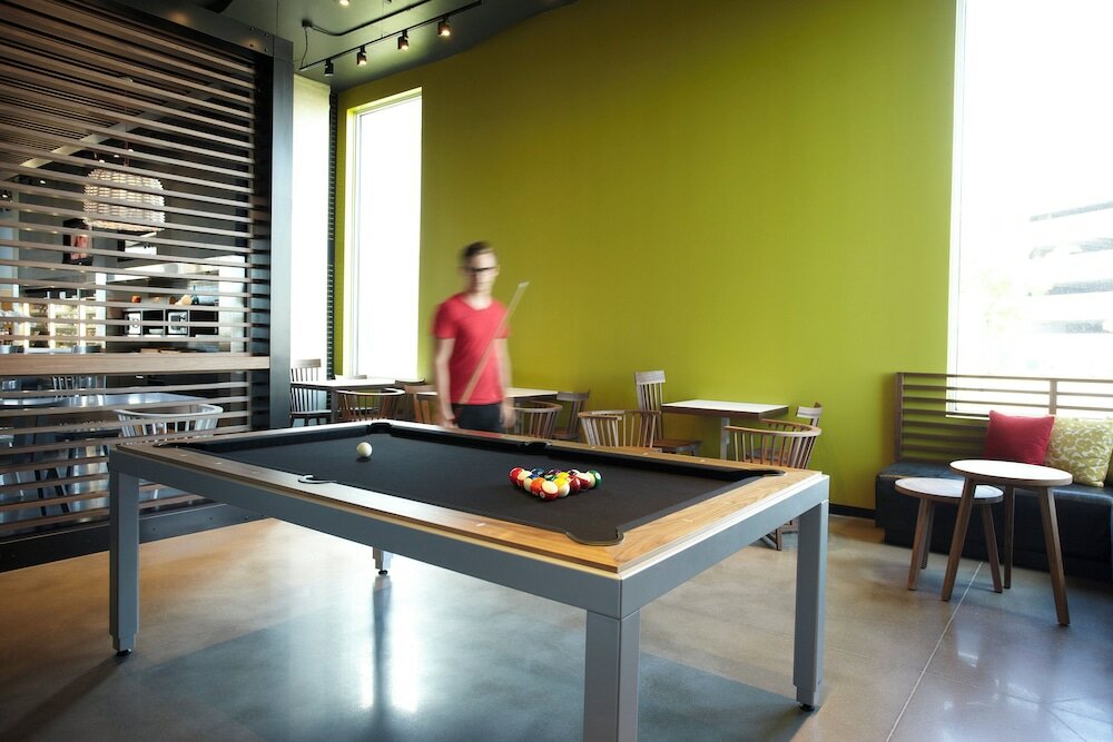 Фото Alt Hotel Toronto Airport