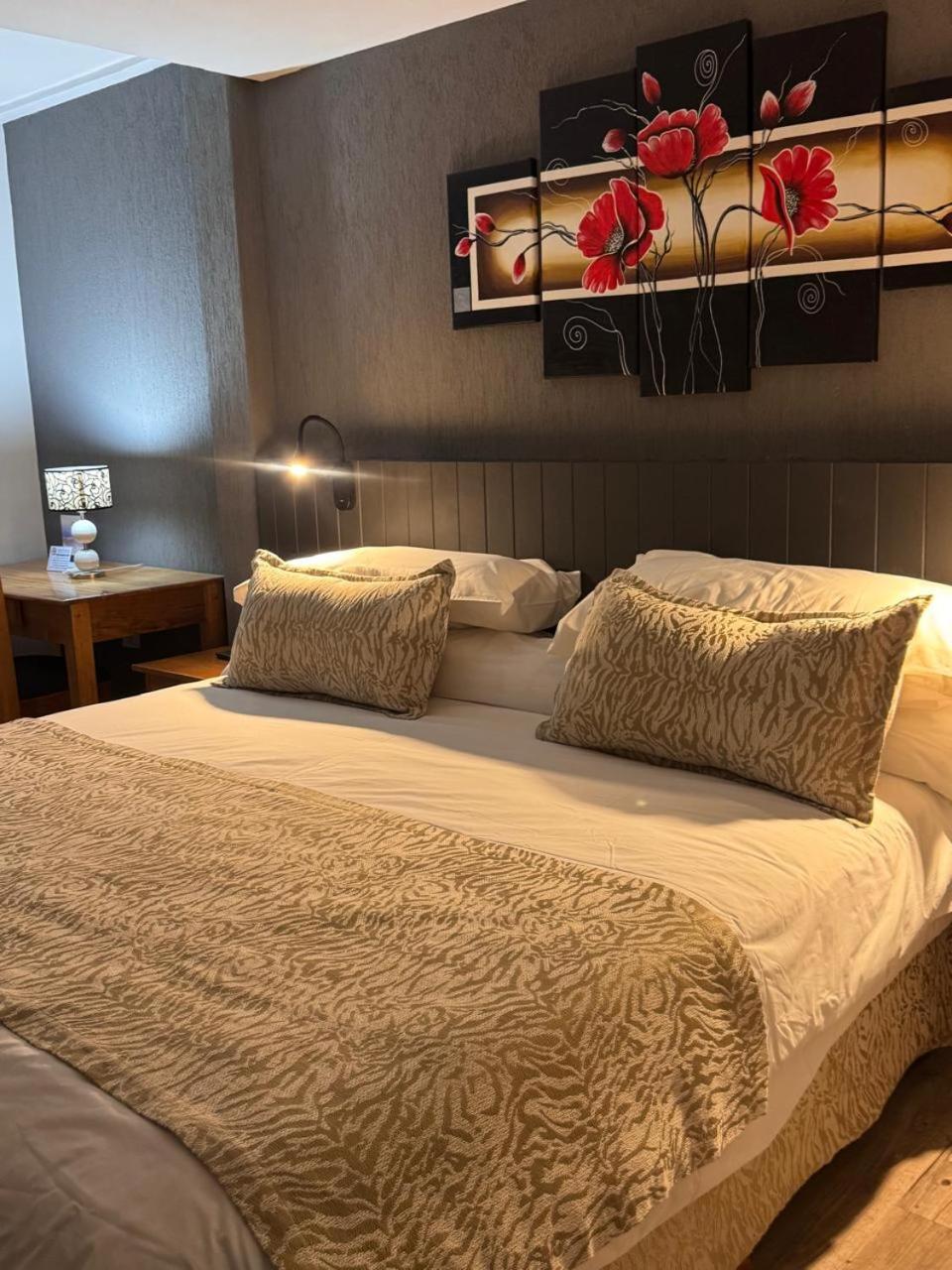 Фото 89555593686