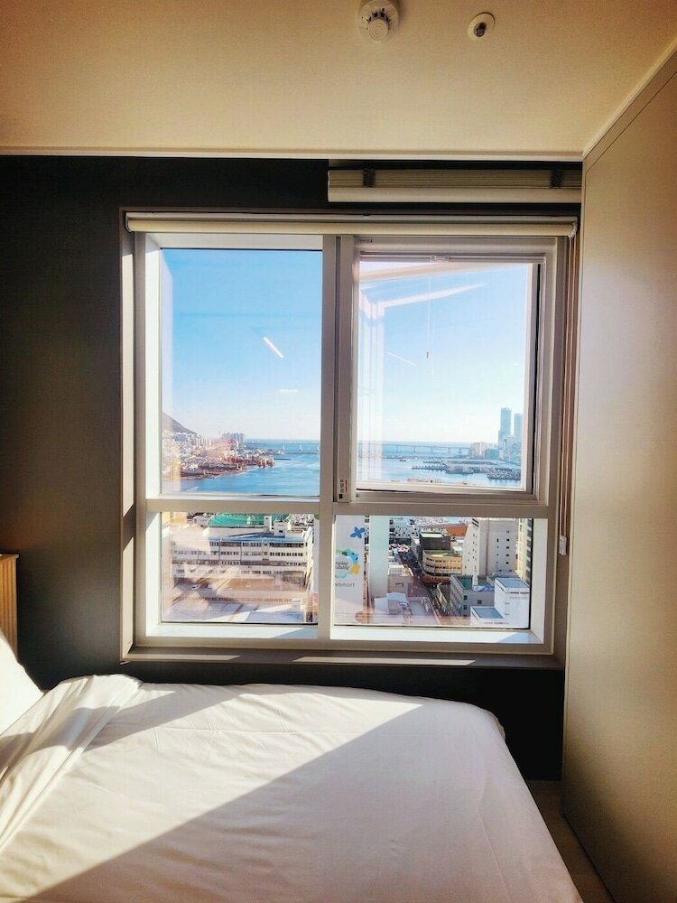 Фото The Bayment Residence