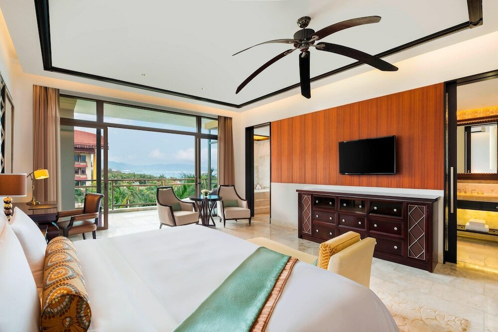 Фото The St. Regis Sanya Yalong Bay Resort
