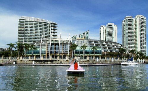 Гостиница Sanya Visun Royal Yacht Hotel в Санье