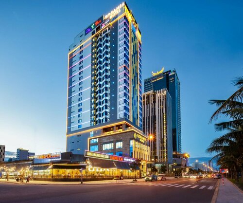 Гостиница Rosamia Da Nang Hotel в Дананге