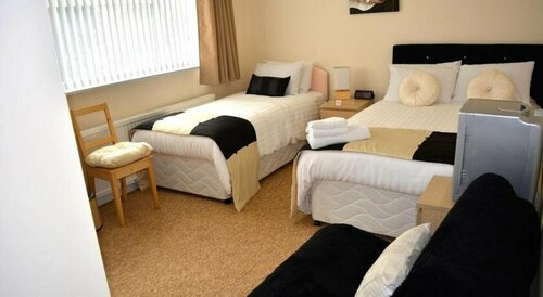 Гостиница Winston Guesthouse в Бисестере