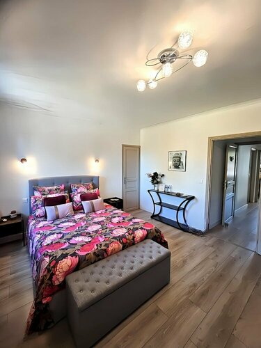 Гостиница La Bayardine в Сарле-ла-Канеде