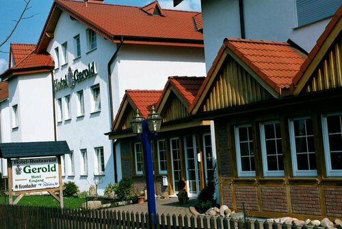 Гостиница Hotel Restaurant Gerold в Падерборне