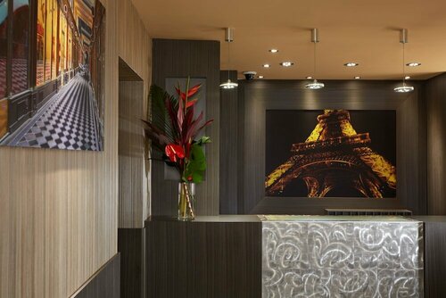 Гостиница Beaugrenelle Saint-Charles Tour Eiffel в Париже