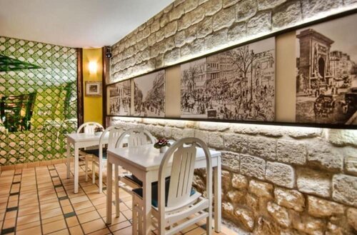 Гостиница Hotel Le Faubourg Opera в Париже