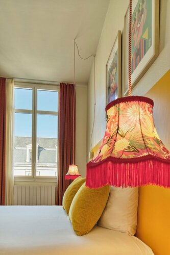 Гостиница The Originals City, Hôtel Artyster, Le Mans в Ла-Флеше