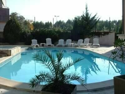 Гостиница Le Clos Des Tanneurs в Гренобле