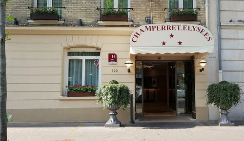 Гостиница Hotel Champerret Elysees в Нантере