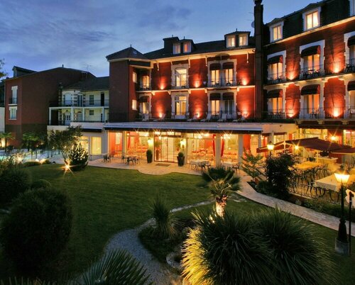 Гостиница Best Western Beausejour в Пау