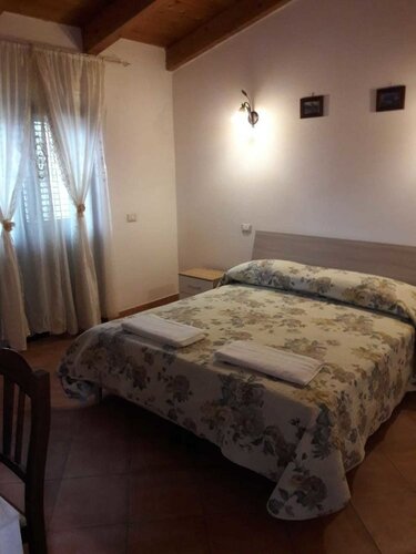 Гостиница Bed & Breakfast Il Sentiero в Аджероле