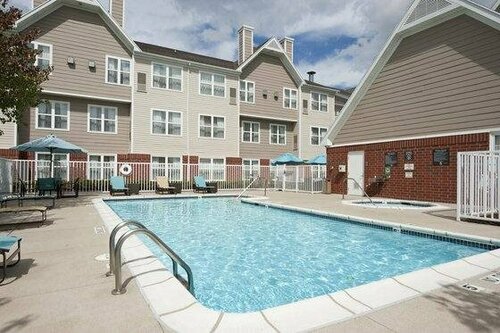 Гостиница Residence Inn by Marriott Grand Rapids West в Гранд-Рапидс