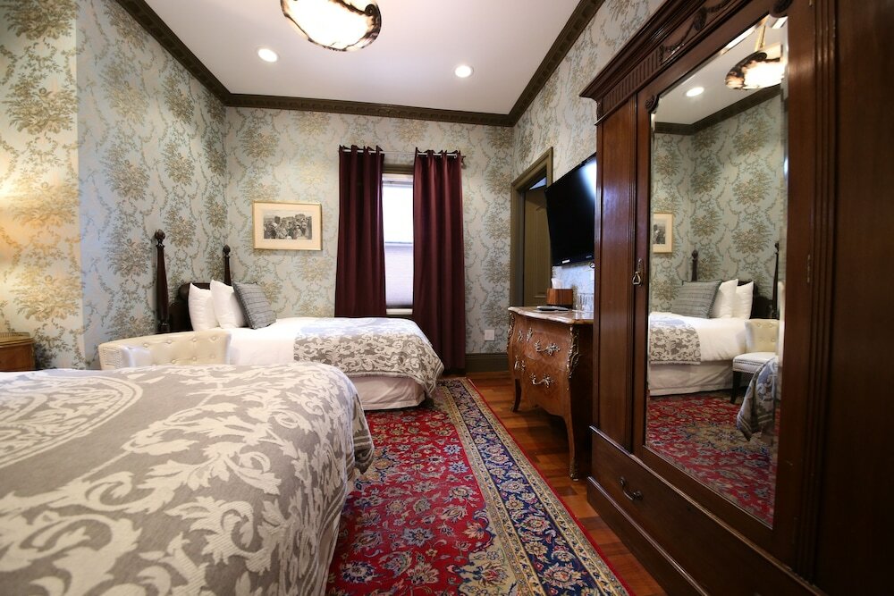Фото Monte Cristo Bed and Breakfast