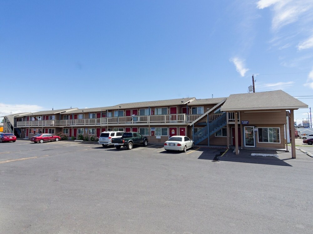 Фото Travelodge by Wyndham Sunnyside