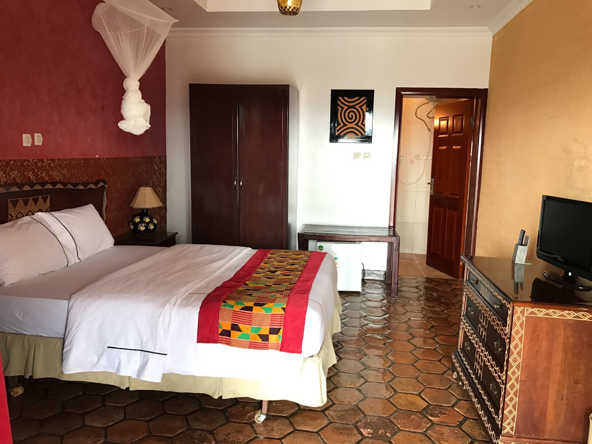 Фото Inside Afrika Boutique Hotel
