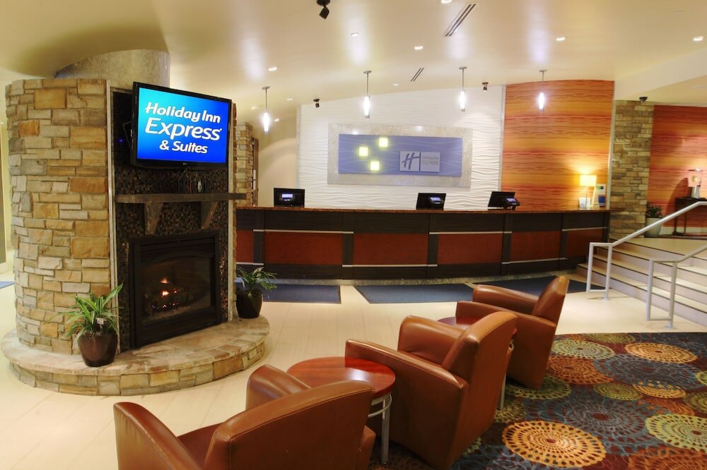 Фото Holiday Inn Express & Suites Pittsburgh West - Greentree, an Ihg Hotel