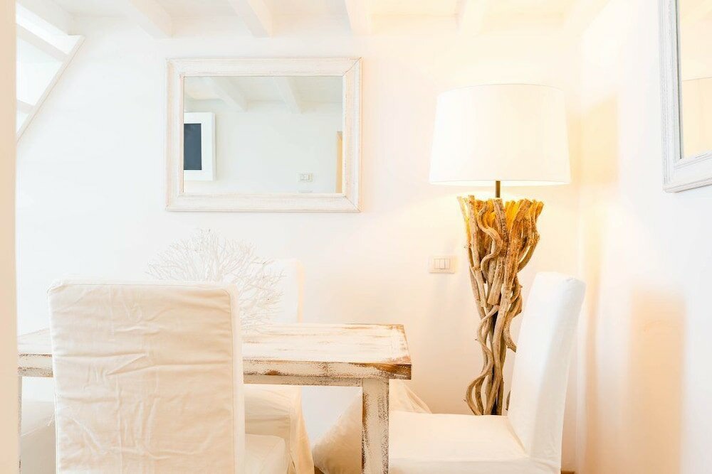 Фото Pantheon Luxury Gold Apartment