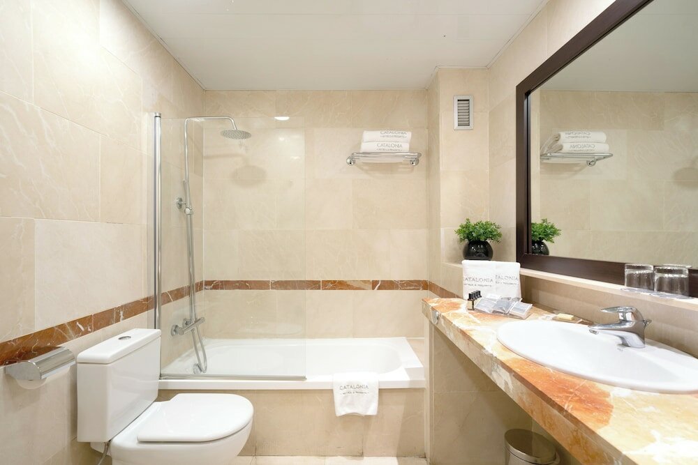 Фото Catalonia Gracia Hotel