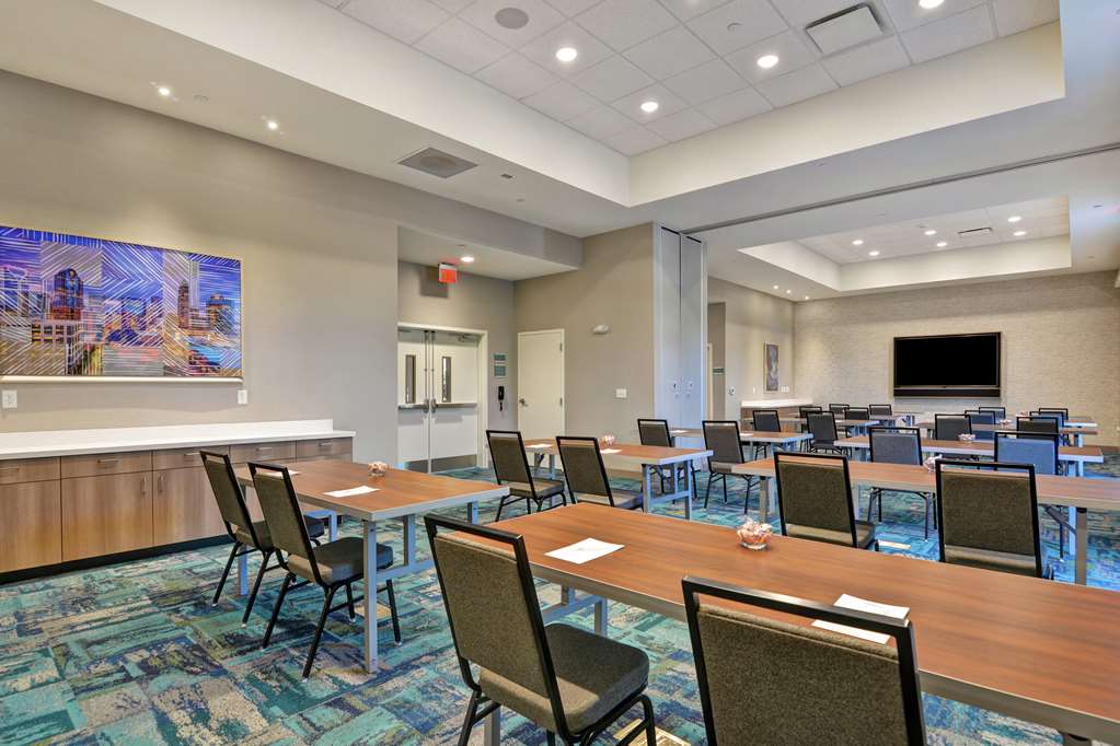 Фото Home2 Suites by Hilton Charlotte Piper Glen