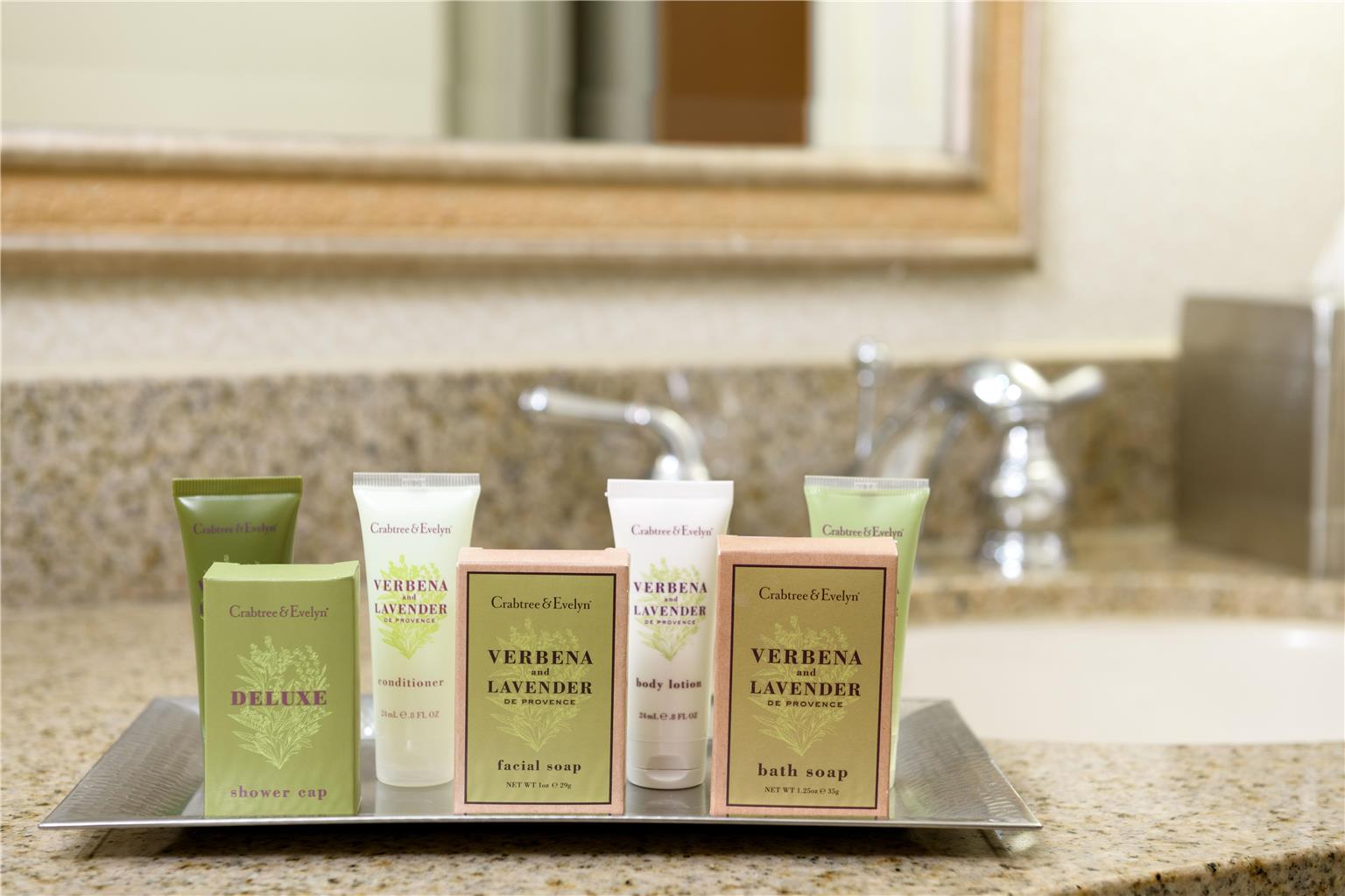 Фото Hilton Boca Raton Suites
