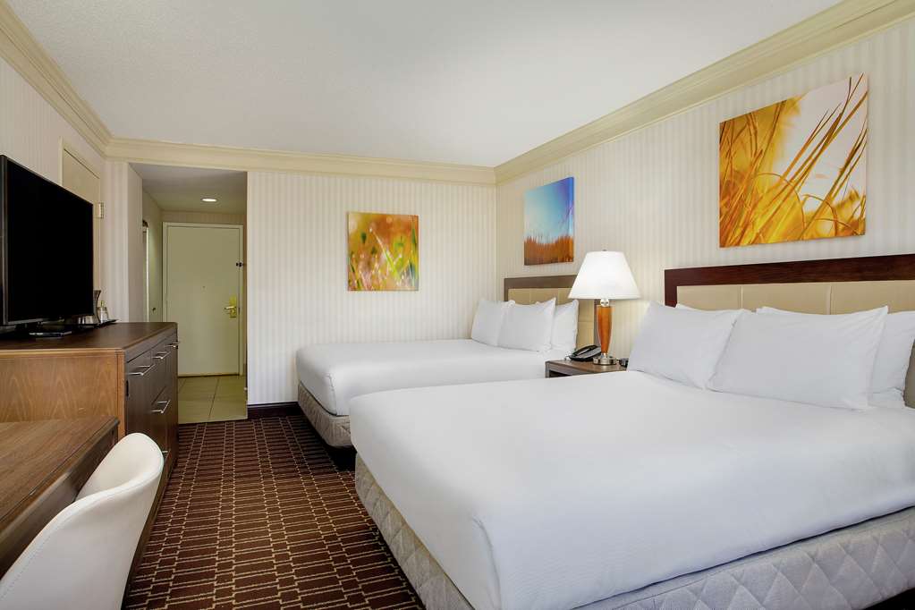 Фото Hilton Jackson