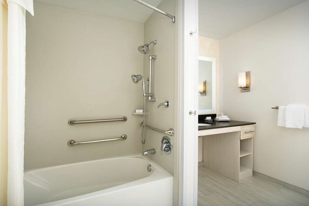 Фото Homewood Suites by Hilton Miami Downtown/Brickell