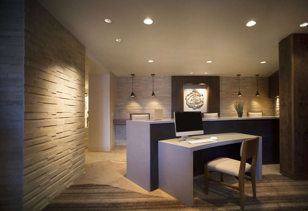 Фото Hilton Sedona Resort at Bell Rock