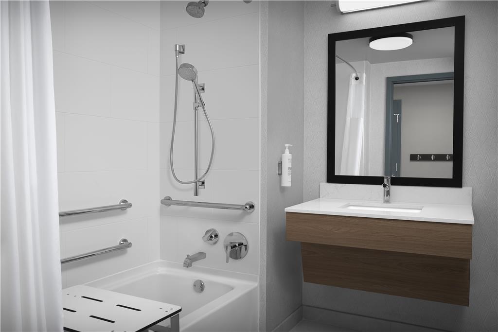 Фото Hampton Inn Indianapolis Downtown Across from Circle Centre