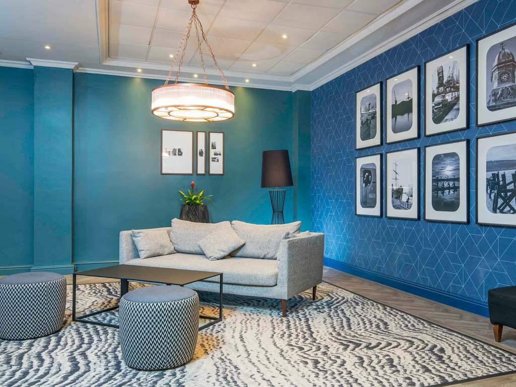 Фото Mercure Cardiff North Hotel