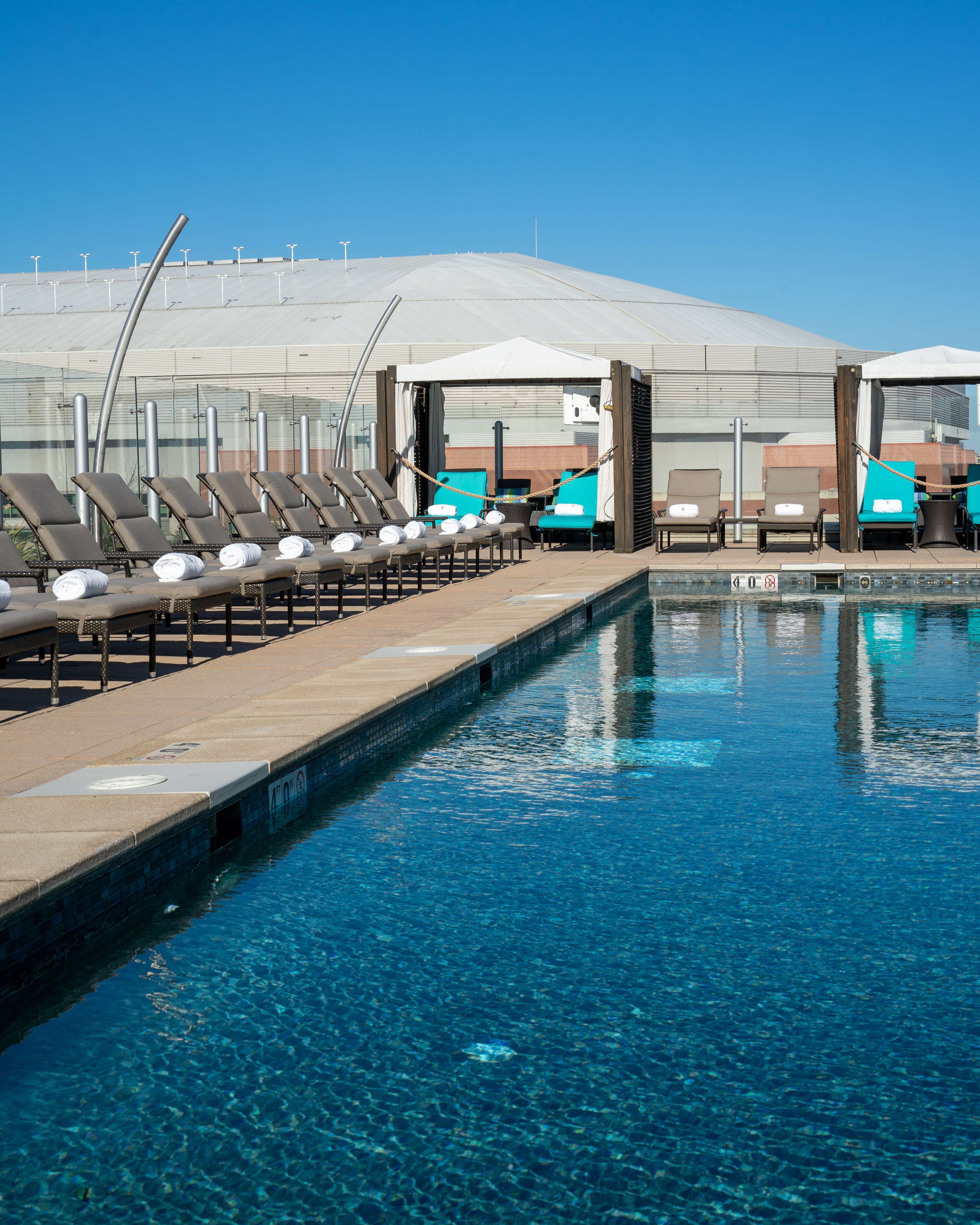 Фото Four Seasons Hotel St Louis