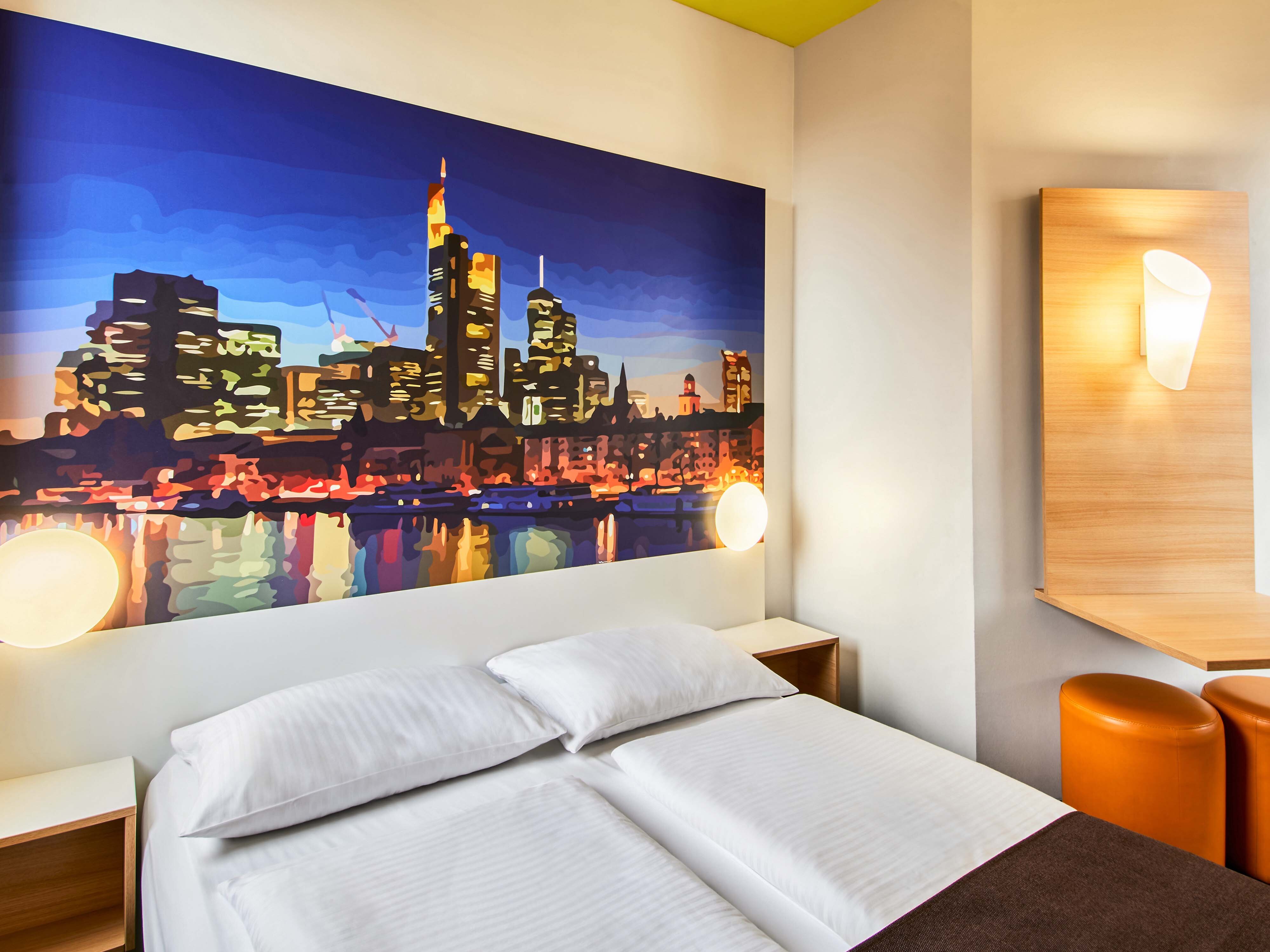 Фото B&b Hotel Frankfurt-Hbf