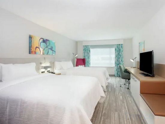 Фото Hilton Garden Inn Omaha Aksarben Village