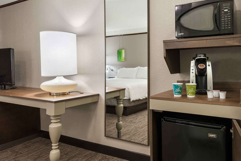 Фото Hilton Garden Inn Wilmington Mayfaire Town Center