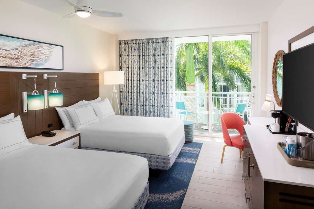 Фото The Reach Key West, Curio Collection by Hilton