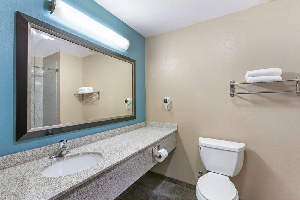 Фото Best Western Sonora Inn & Suites